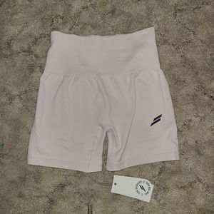 DOYOUEVEN Hyperflex 2 Shorts in Ivory White, size: Medium